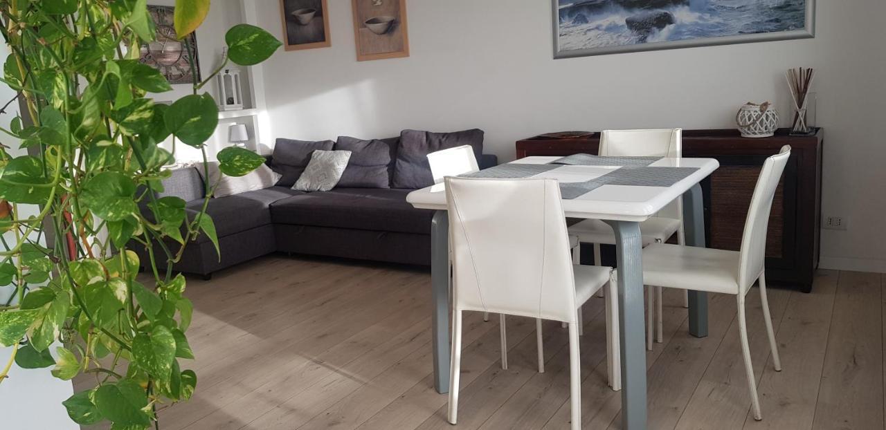 Ferienwohnung Sea View Lido di Ostia Exterior foto