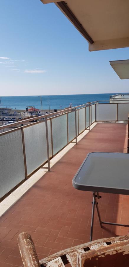 Ferienwohnung Sea View Lido di Ostia Exterior foto