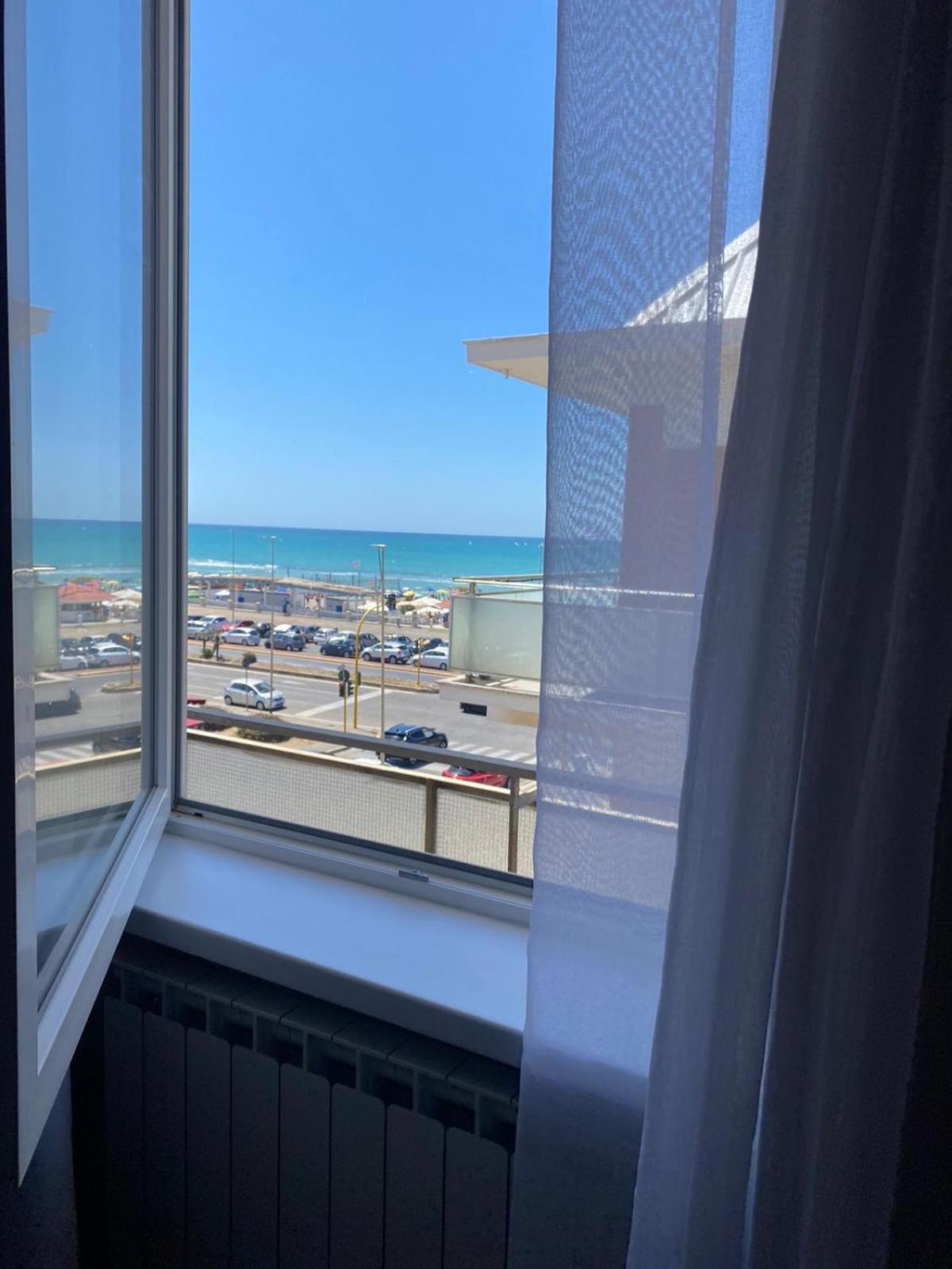 Ferienwohnung Sea View Lido di Ostia Exterior foto
